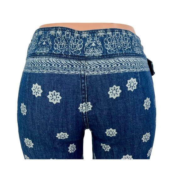 Free People Bohemian Printed Bell Bottom Flare Jeans - Picture 10 of 16